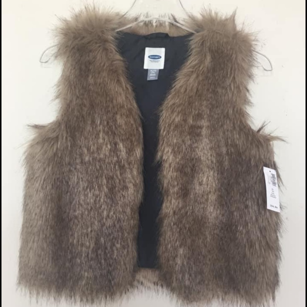 BNWT Faux Fur Vest - Old Navy Youth XL or Adult XS
